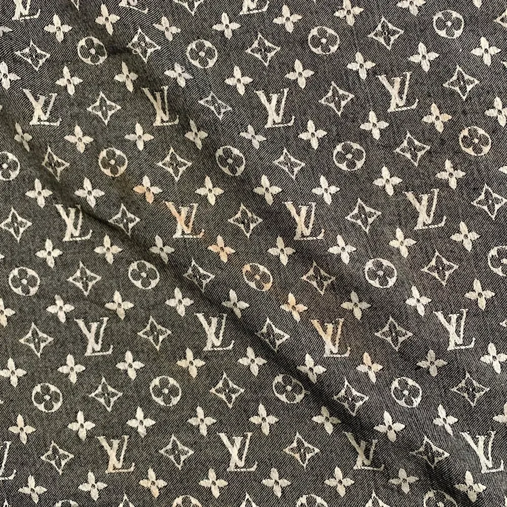 LOUIS VUITTON Silver Black Logo Silk Wool Scarf